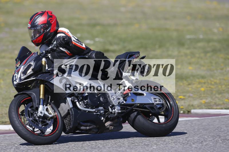 /05 07.04.2026 Cornu Master School ADR/Gruppe gruen/4